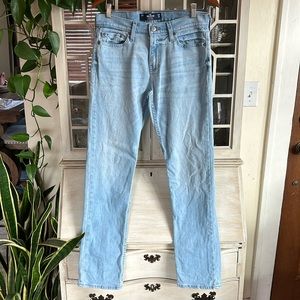 Men’s Hollister Slim Straight Epic Flex